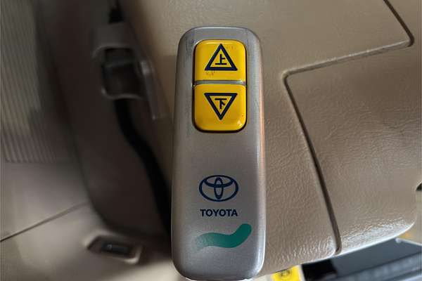 2010 Toyota Alphard 350G Welcab