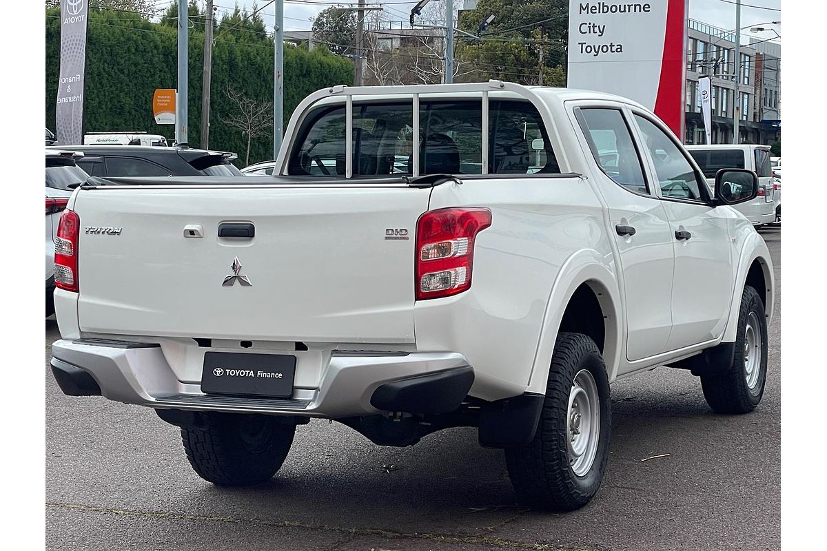 2018 Mitsubishi Triton GLX MQ 4X4