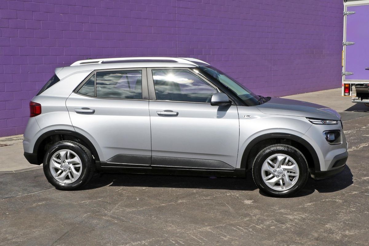 2022 Hyundai Venue QX.V4