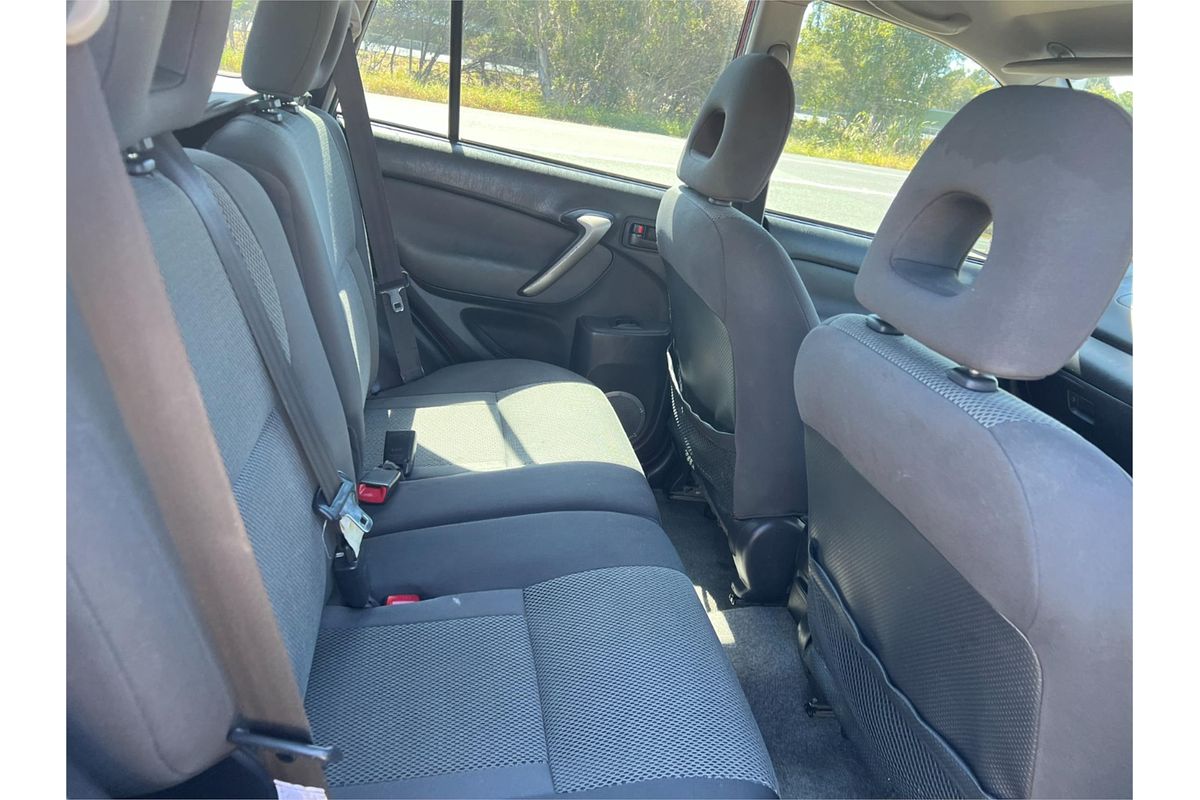 2004 Toyota RAV4 CV ACA23R