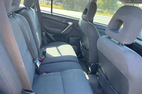 2004 Toyota RAV4 CV ACA23R