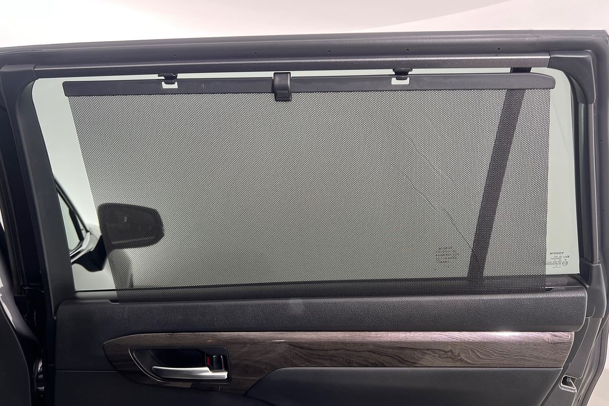 2023 Toyota Kluger Grande AXUH78R