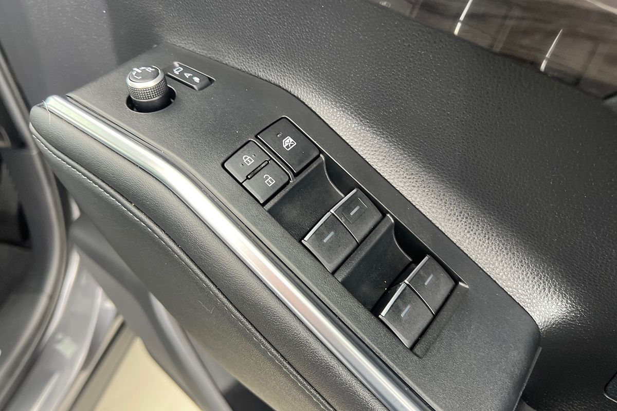 2023 Toyota Kluger Grande AXUH78R