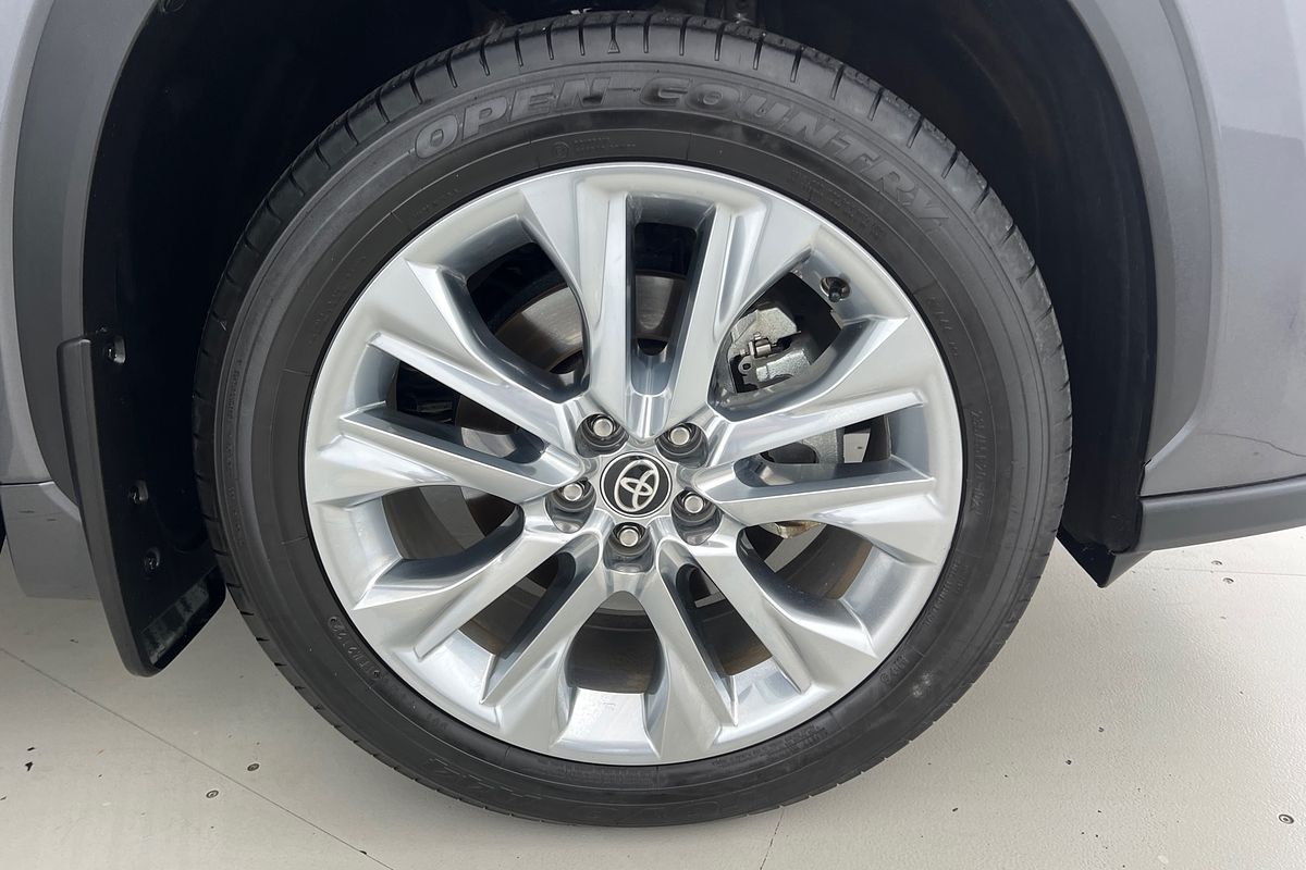 2023 Toyota Kluger Grande AXUH78R