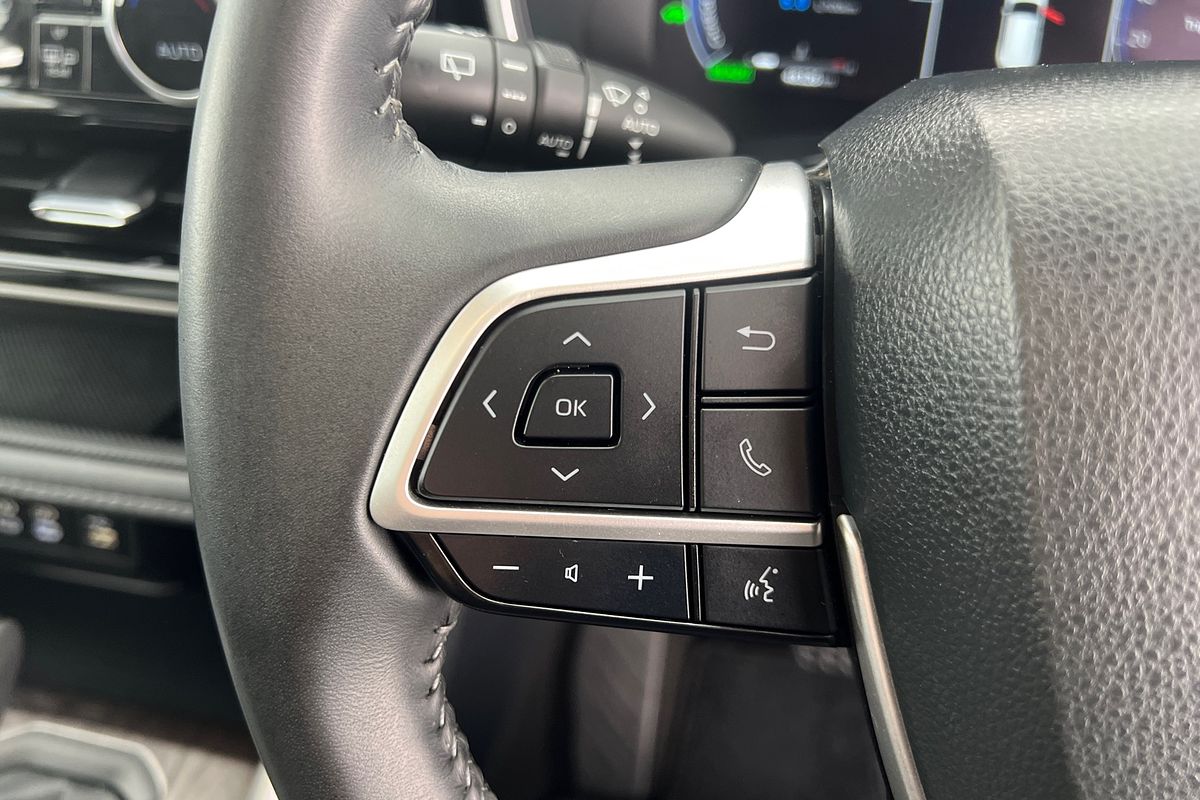 2023 Toyota Kluger Grande AXUH78R