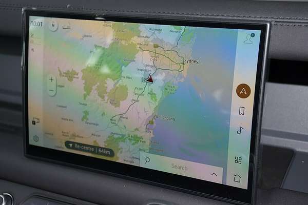 2025 Land Rover Defender 130 P400 X-Dynamic SE L663