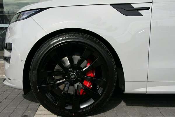 2025 Land Rover Range Rover Sport D250 Dynamic SE L461