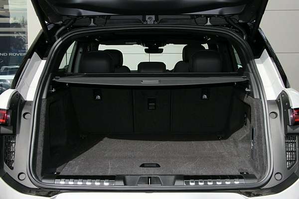 2025 Land Rover Range Rover Sport D250 Dynamic SE L461