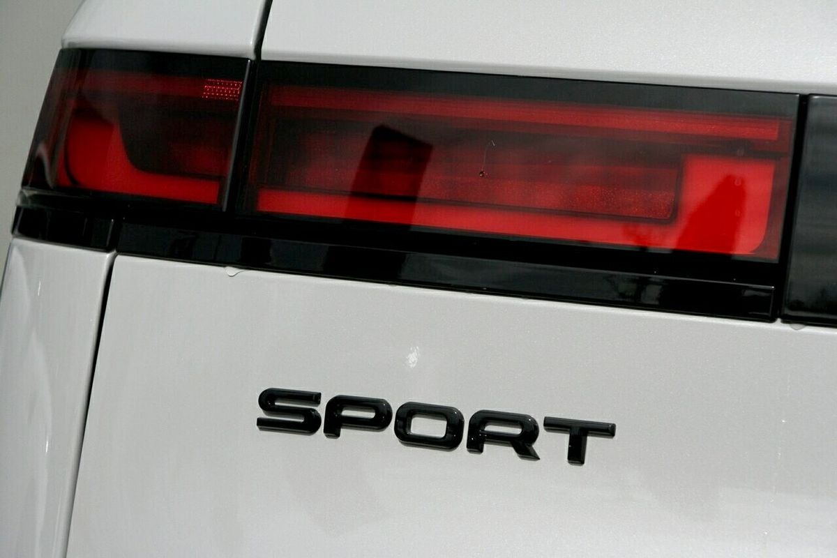 2025 Land Rover Range Rover Sport D250 Dynamic SE L461