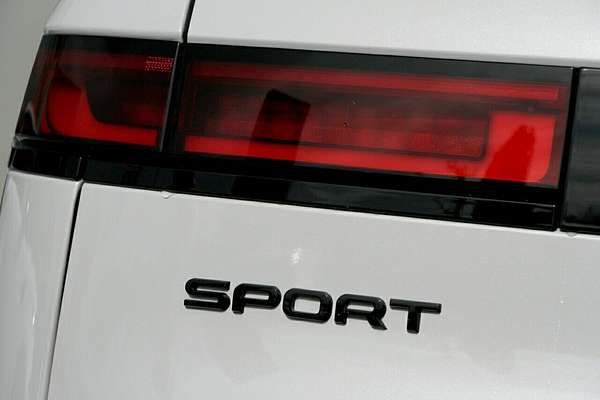 2025 Land Rover Range Rover Sport D250 Dynamic SE L461