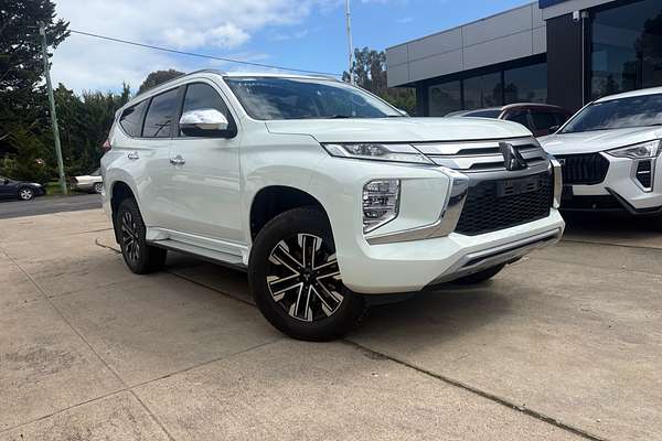 2022 Mitsubishi Pajero Sport GLS QF