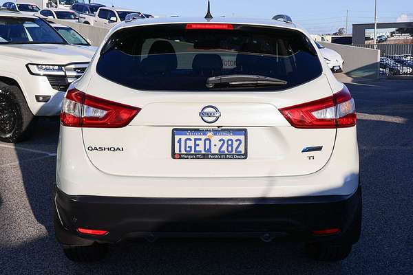 2016 Nissan QASHQAI Ti J11