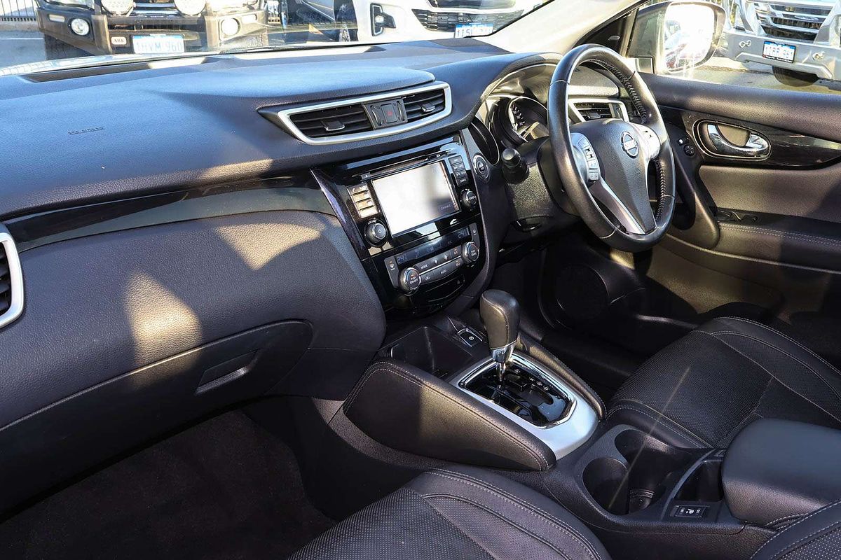 2016 Nissan QASHQAI Ti J11