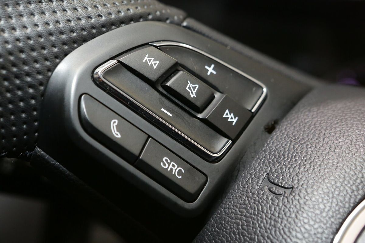 2024 MG ZS Excite AZS1
