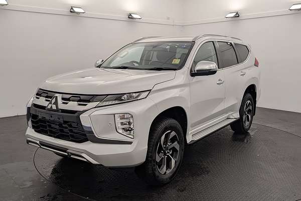 2025 Mitsubishi Pajero Sport Exceed QG