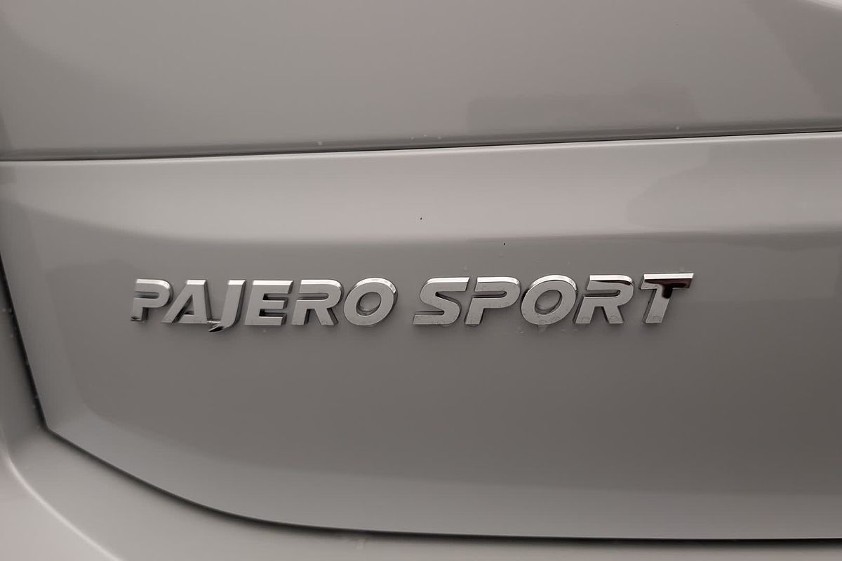 2025 Mitsubishi Pajero Sport Exceed QG
