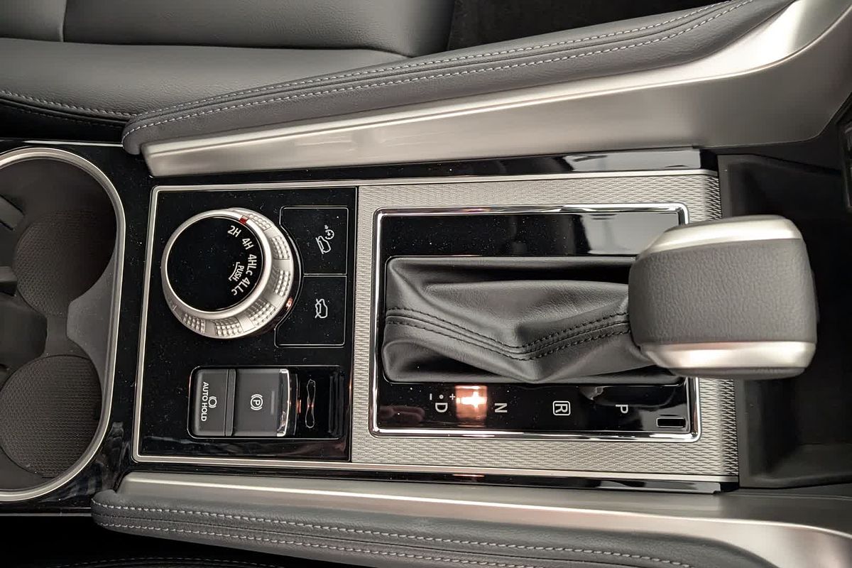 2025 Mitsubishi Pajero Sport Exceed QG