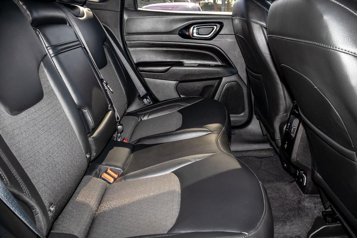 2022 Jeep Compass Night Eagle M6