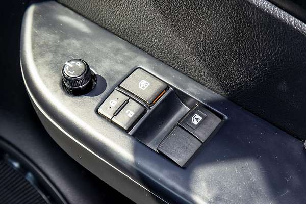 2022 Toyota Hilux Workmate TGN121R Rear Wheel Drive