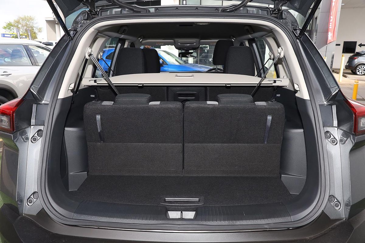 2025 Nissan X-TRAIL ST T33