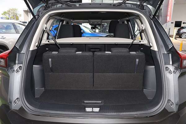 2025 Nissan X-TRAIL ST T33