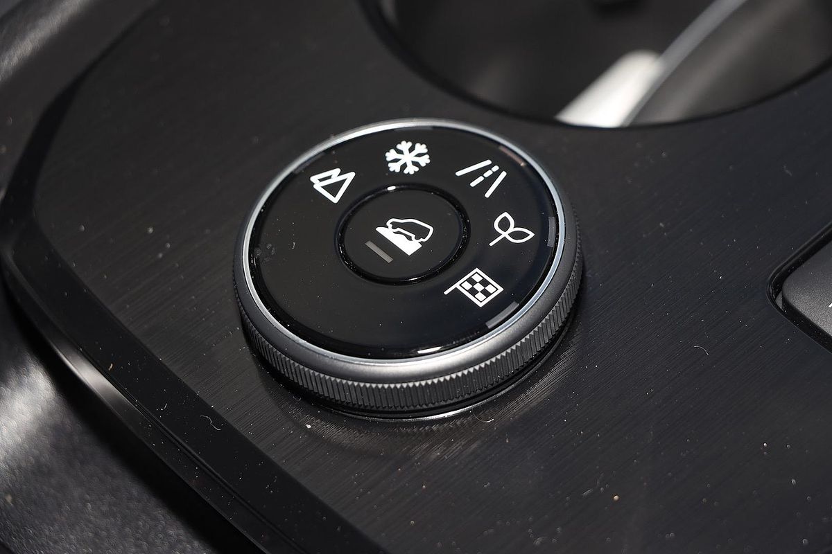 2025 Nissan X-TRAIL ST T33