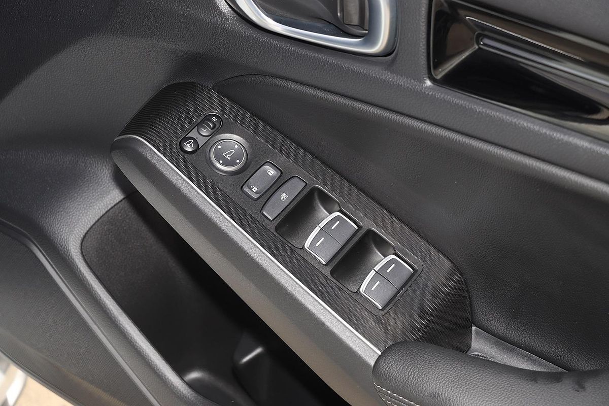 2024 Honda Civic e:HEV LX 11th Gen