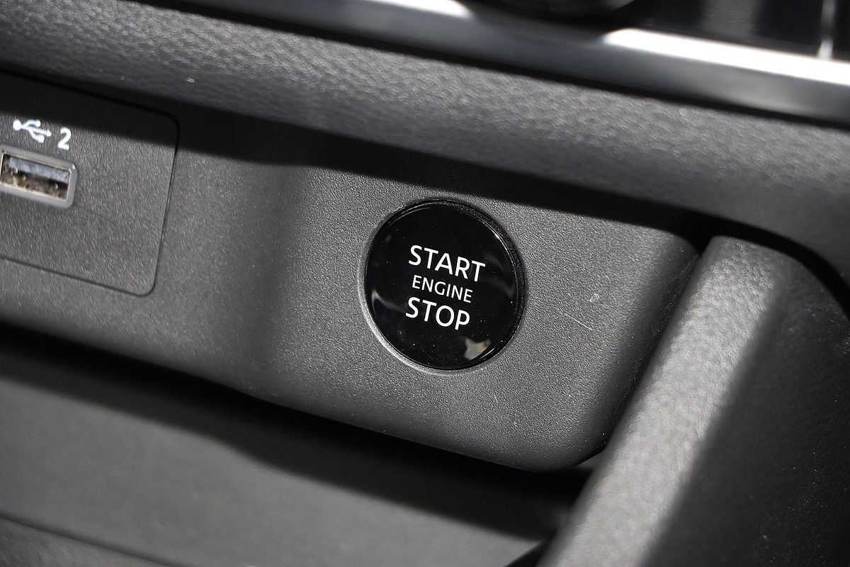 2025 Nissan X-TRAIL ST T33