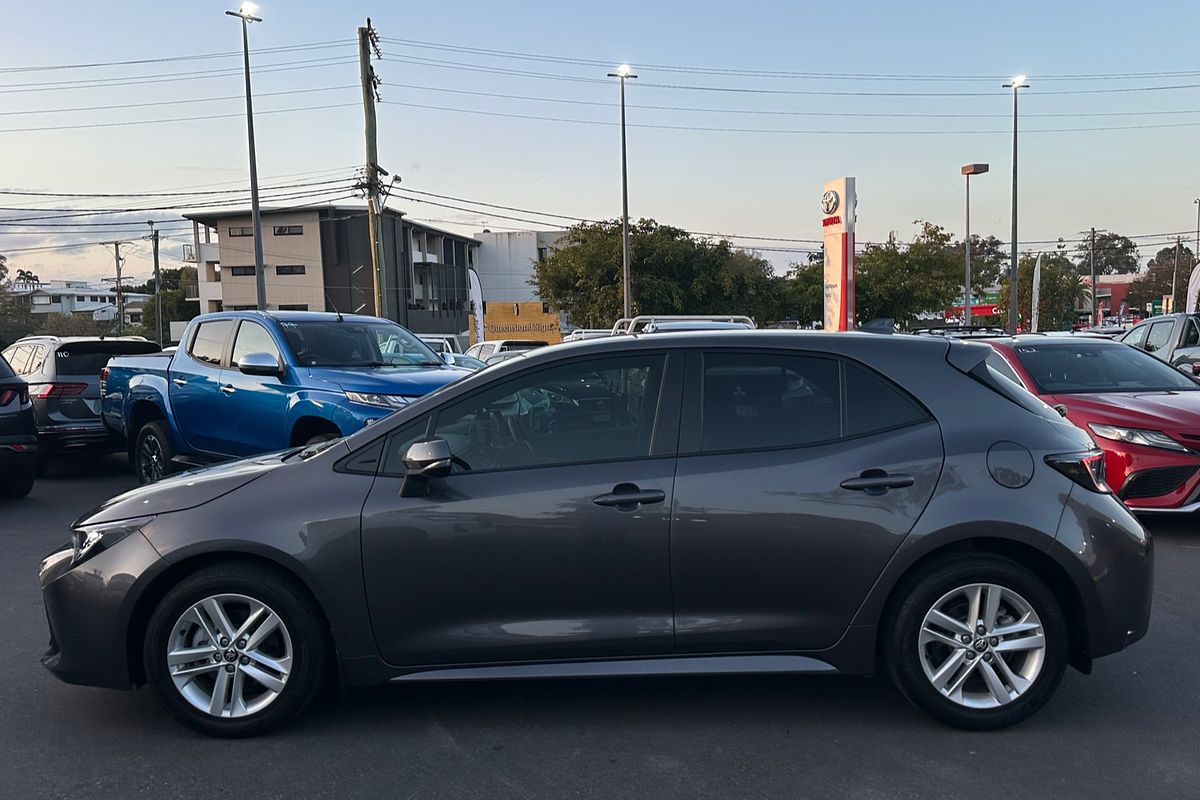 2021 Toyota Corolla SX MZEA12R