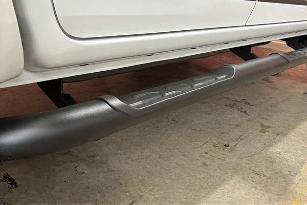 2025 Isuzu D-MAX BLADE 4X4