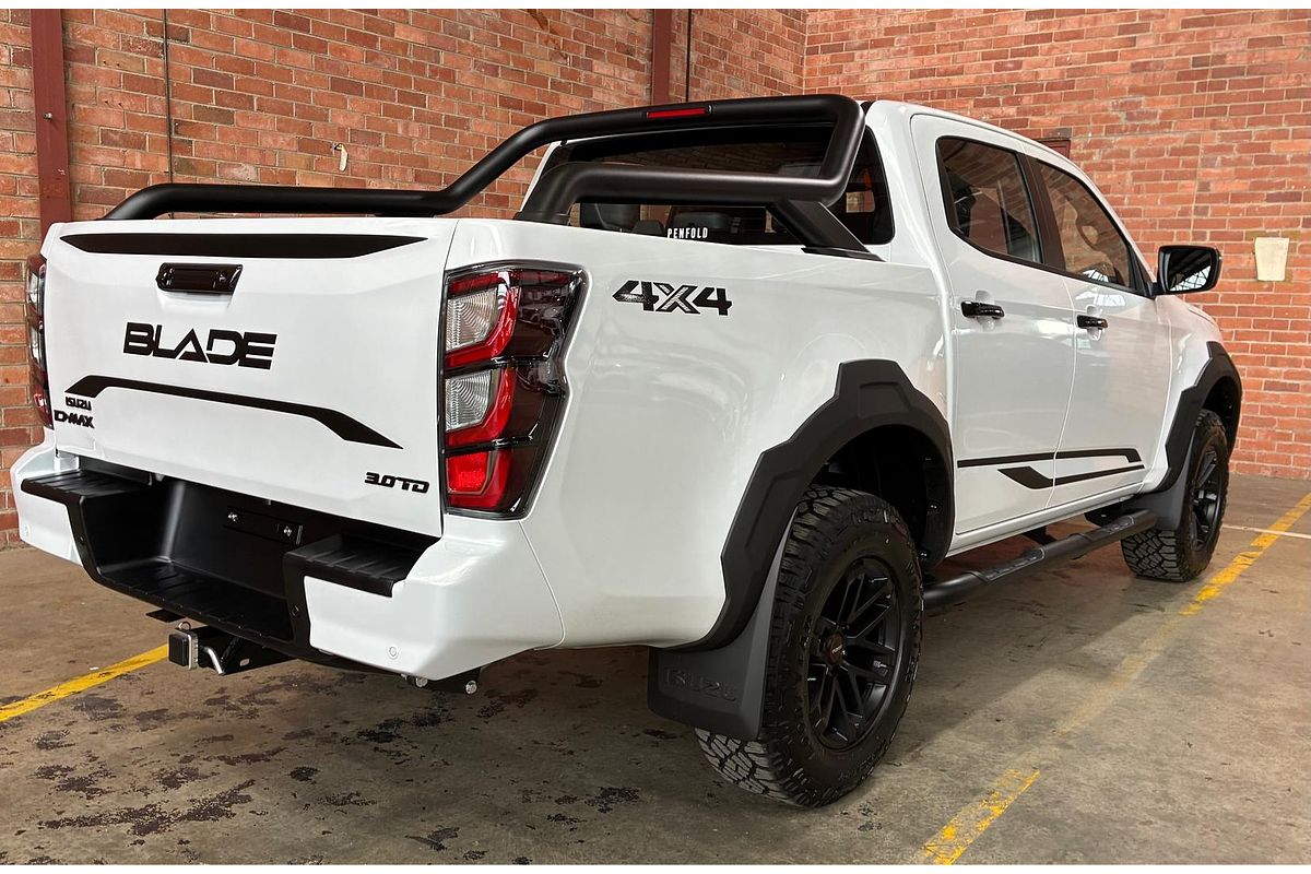 2025 Isuzu D-MAX BLADE 4X4