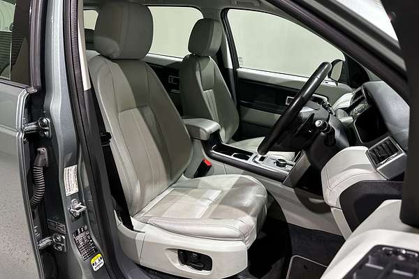 2017 Land Rover Discovery Sport TD4 150 SE L550