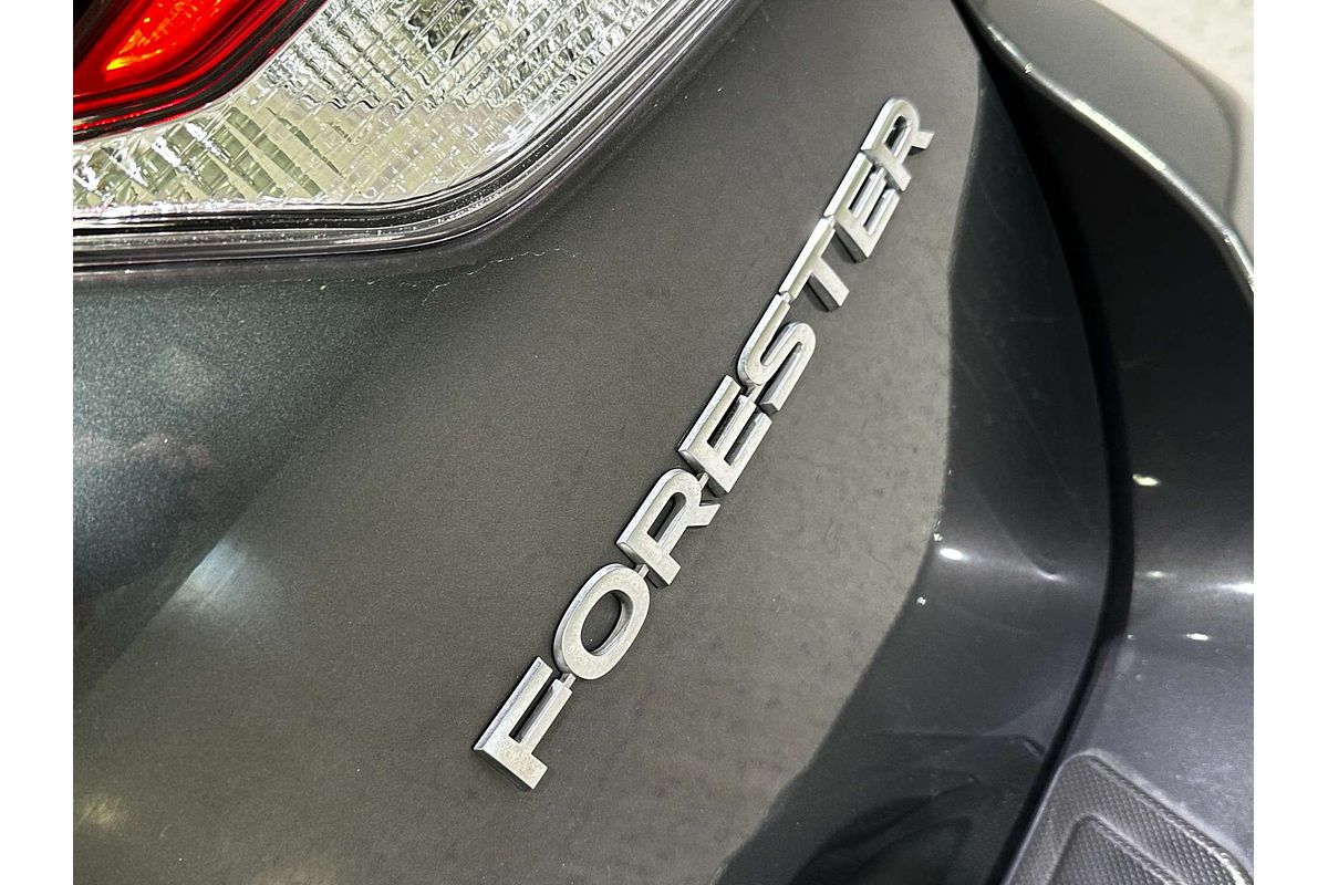 2019 Subaru Forester 2.5i Premium S5