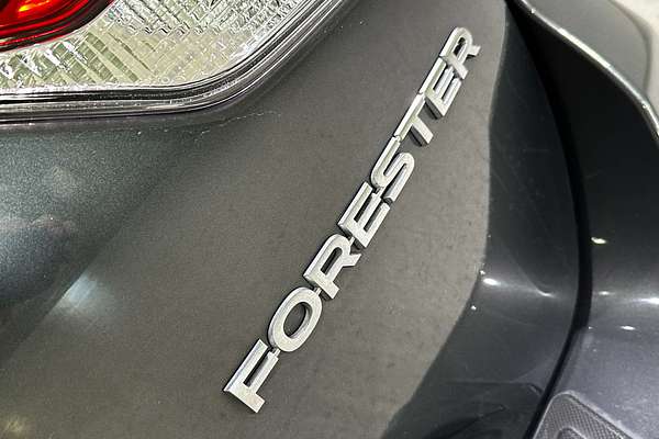 2019 Subaru Forester 2.5i Premium S5