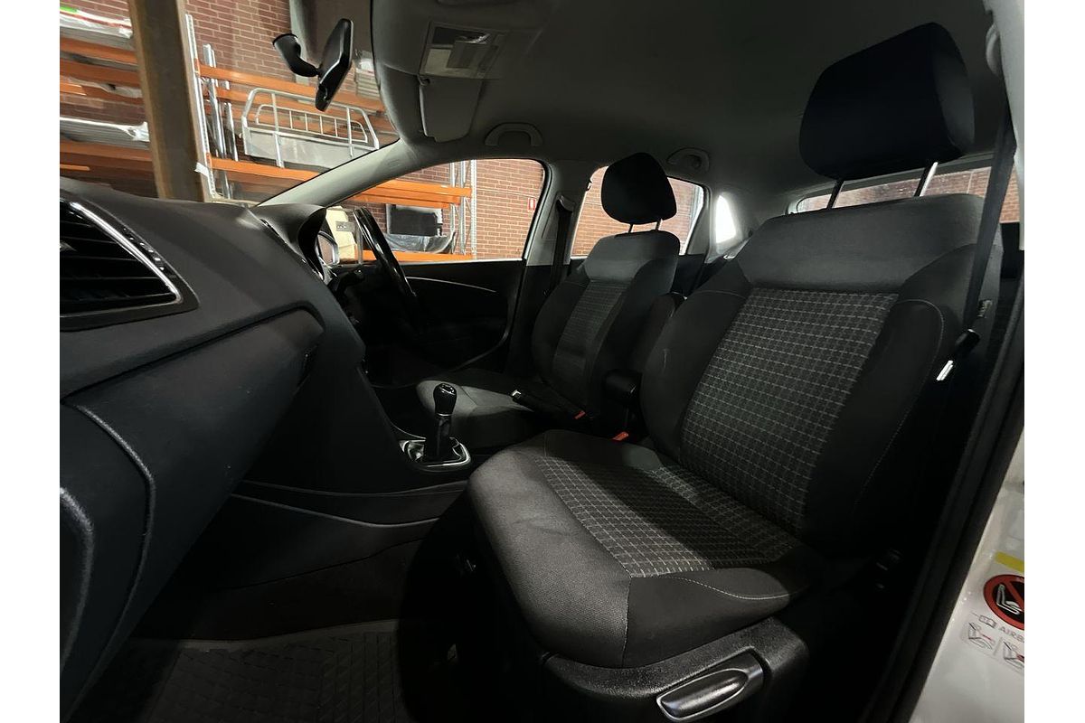 2016 Volkswagen Polo 81TSI Comfortline 6R