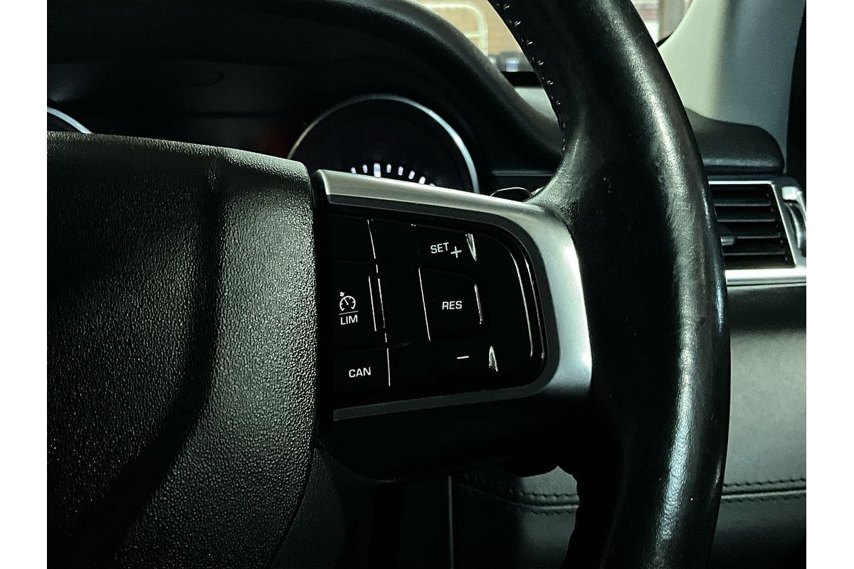 2016 Land Rover Discovery Sport SD4 HSE Luxury L550