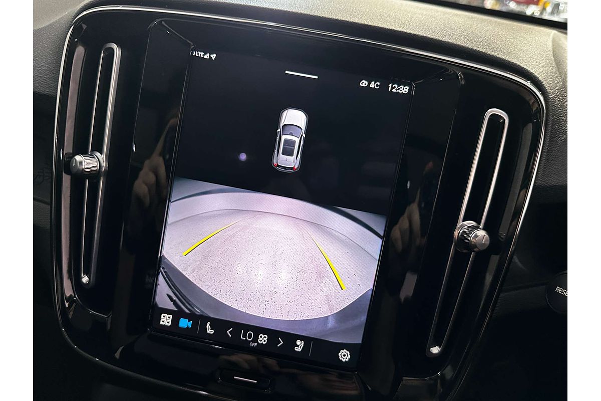 2023 Volvo XC40 Recharge Pure Electric