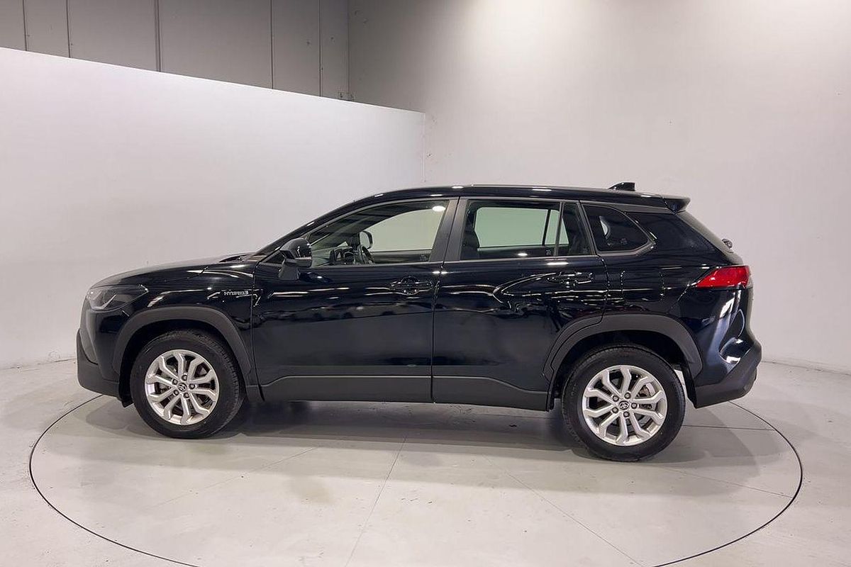 2023 Toyota Corolla Cross GX MXGH10R