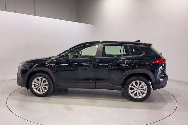 2023 Toyota Corolla Cross GX MXGH10R