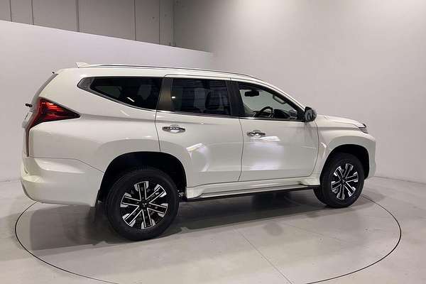 2020 Mitsubishi Pajero Sport GLS QF