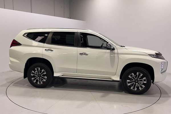 2020 Mitsubishi Pajero Sport GLS QF