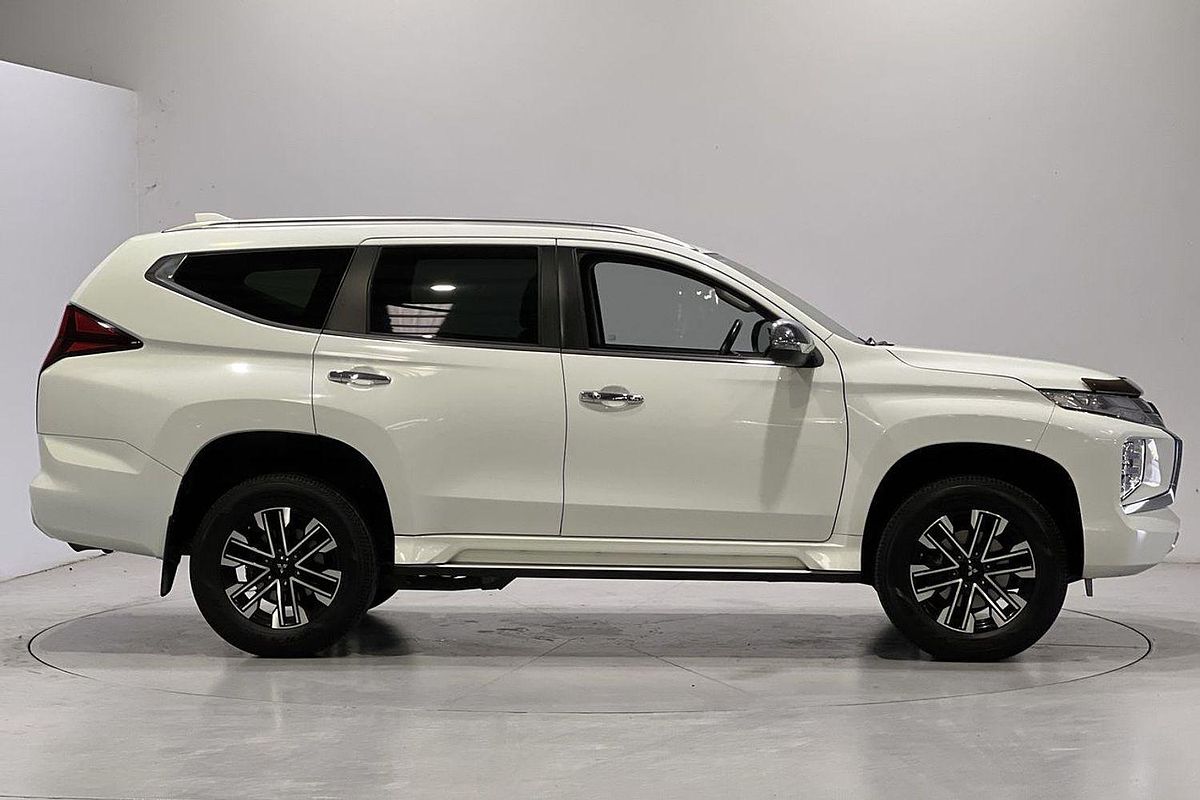 2020 Mitsubishi Pajero Sport GLS QF