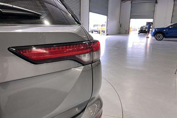 2023 Mitsubishi Outlander ES ZM