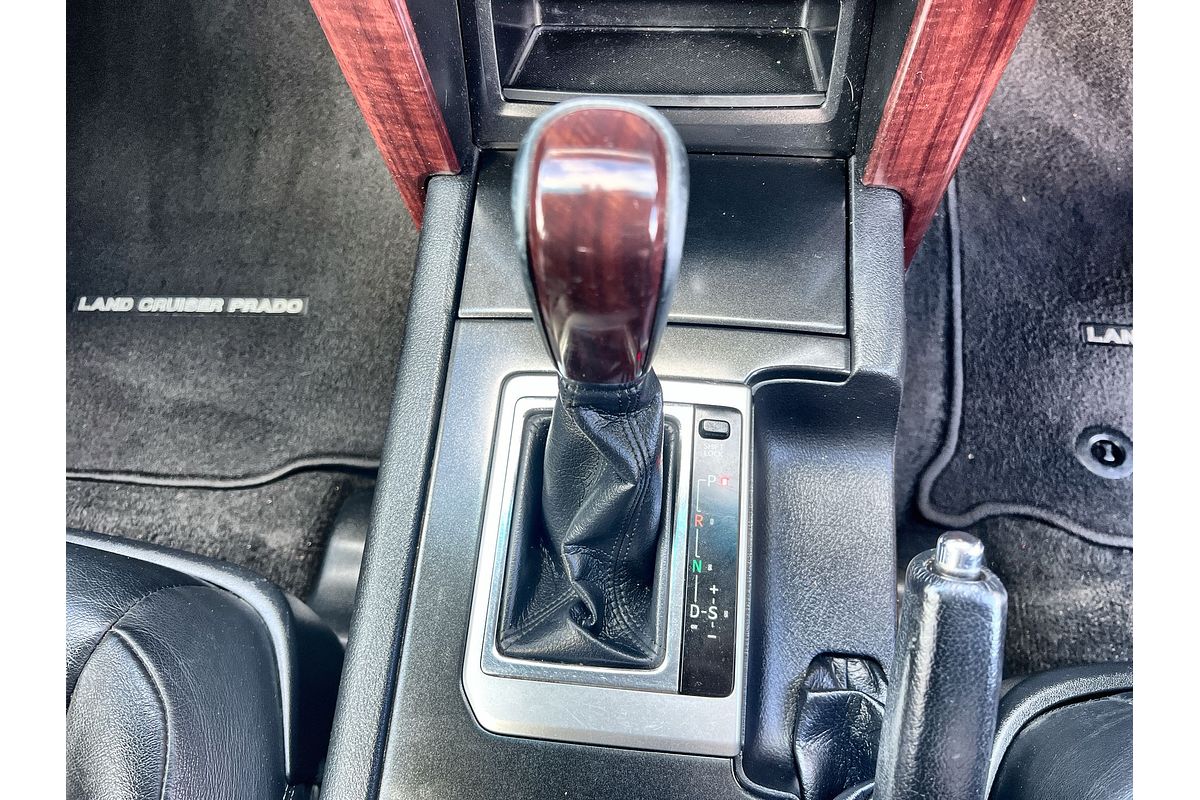 2017 Toyota Landcruiser Prado Kakadu GDJ150R