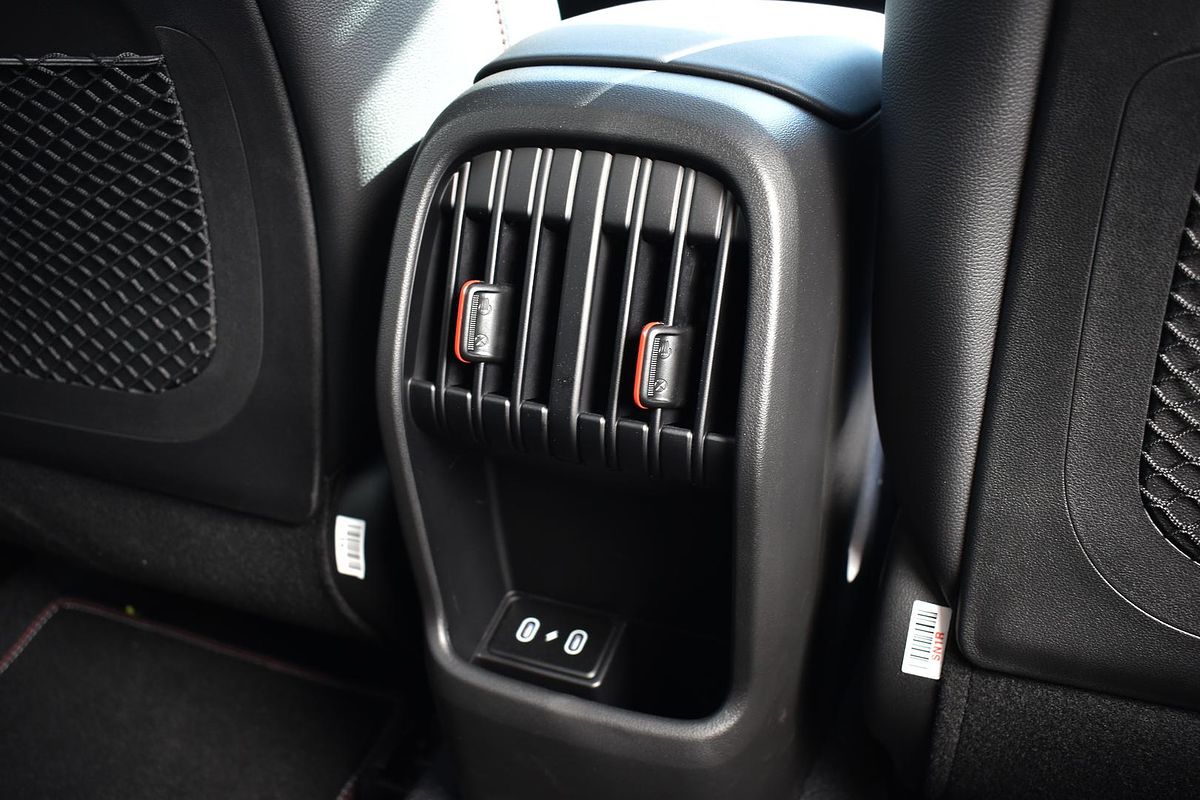 2024 Hyundai Kona Premium N Line SX2.V2