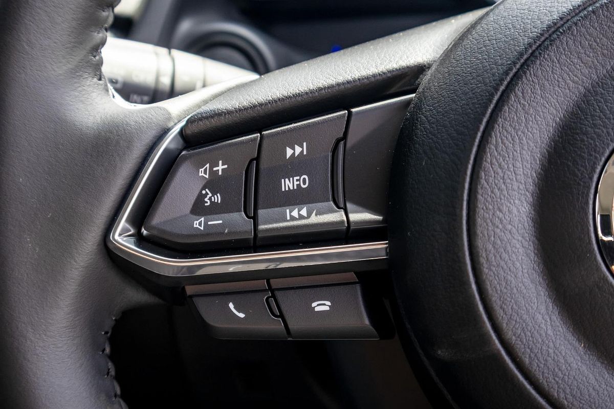 2025 Mazda 2 G15 Evolve DJ Series