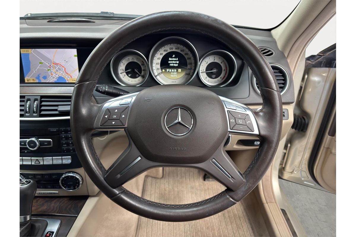 2011 Mercedes-Benz C-Class C250 CDI BlueEFFICIENCY Elegance W204