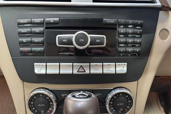 2011 Mercedes-Benz C-Class C250 CDI BlueEFFICIENCY Elegance W204