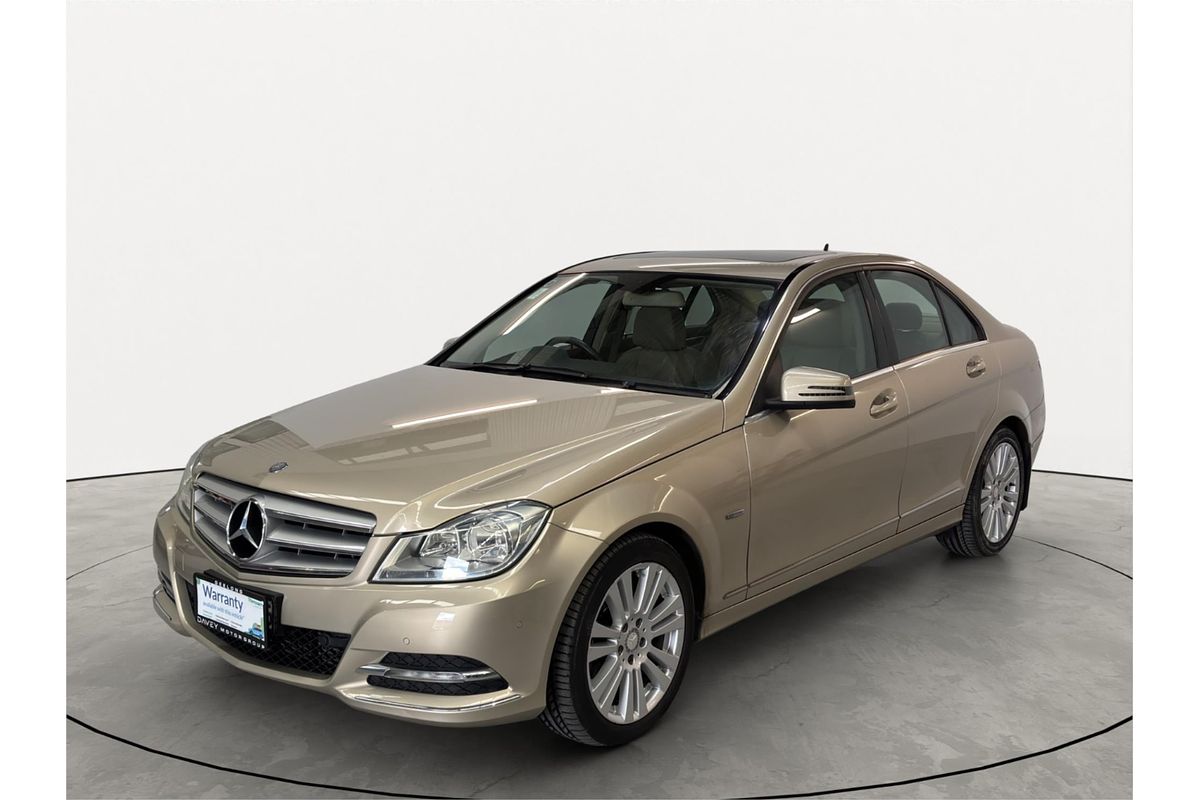 2011 Mercedes-Benz C-Class C250 CDI BlueEFFICIENCY Elegance W204