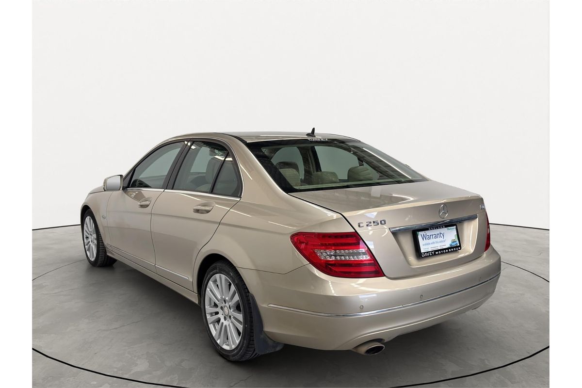 2011 Mercedes-Benz C-Class C250 CDI BlueEFFICIENCY Elegance W204